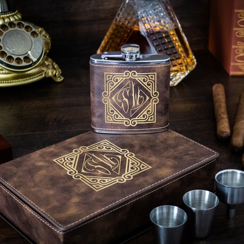 Leather Flask Gift Set