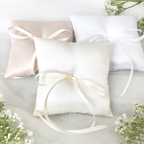 High-Quality Satin Wedding Ring Pillow – 2 Sizes Available