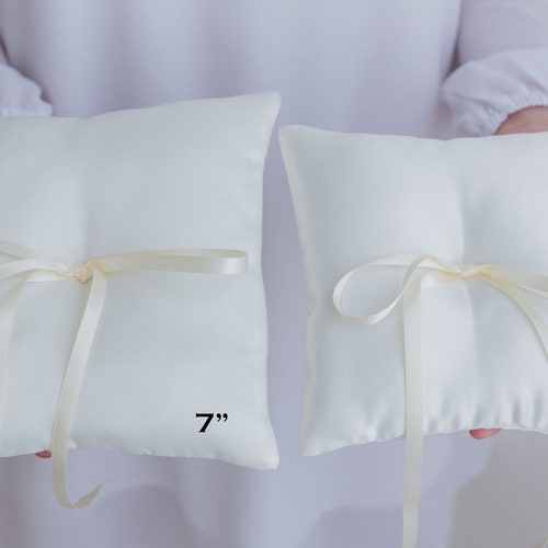 High-Quality Satin Wedding Ring Pillow – 2 Sizes Available