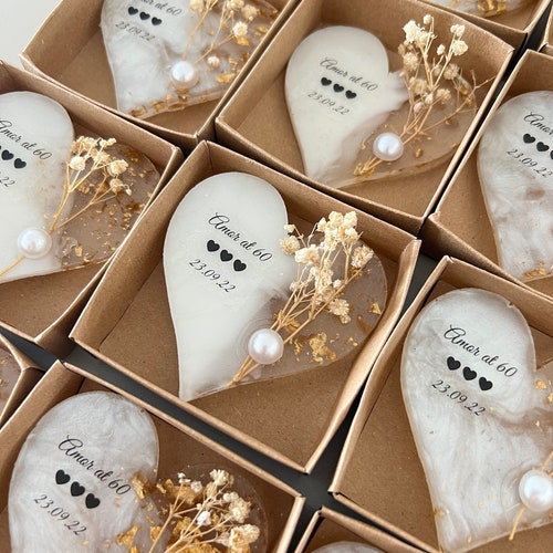 Unique Heart-Shaped Wedding Magnet Favors with Flowers