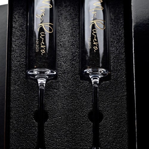 Personalized Modern Champagne Flutes with Gift Box