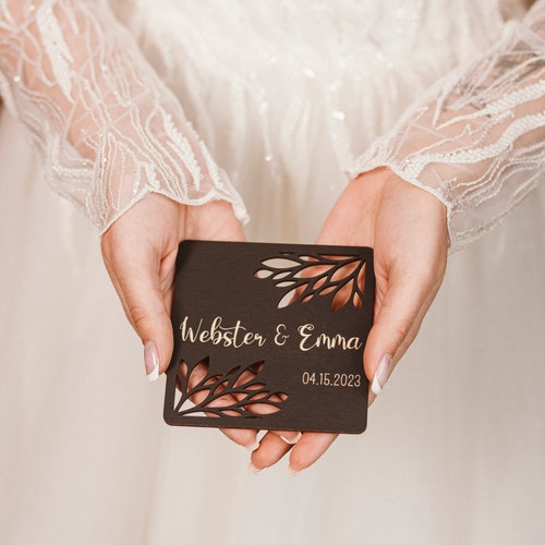 Custom Wooden Wedding Coasters – Personalized Favors for Guests