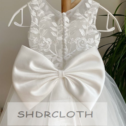 Off-White Lace Flower Girl Dress with Illusion and Lace Appliqué