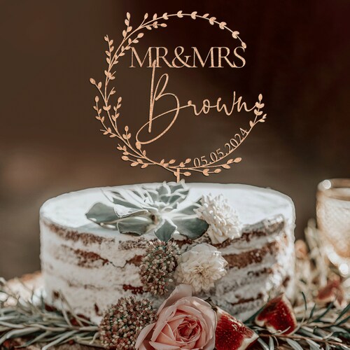 Personalized Gold Wedding Cake Topper – Mr. & Mrs. Custom Design