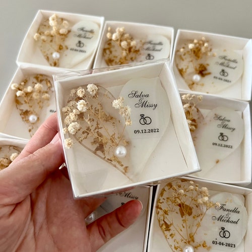 Unique Heart-Shaped Wedding Magnet Favors with Flowers
