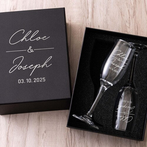 Personalized Wedding Champagne Flutes – Set of 2