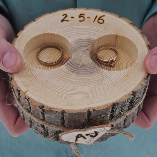 Personalized Wood Slice Ring Bearer Box | Rustic Ring Holder | Wedding Ring Pillow Alternative